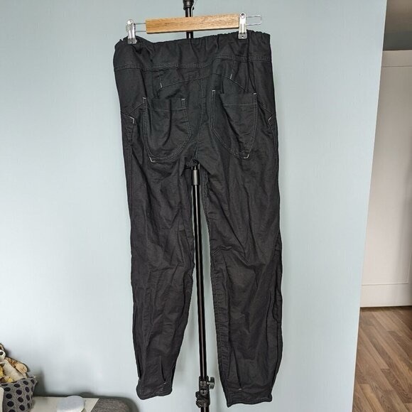 Women's Arc'teryx Black Linen Pants - Picture 2 of 13